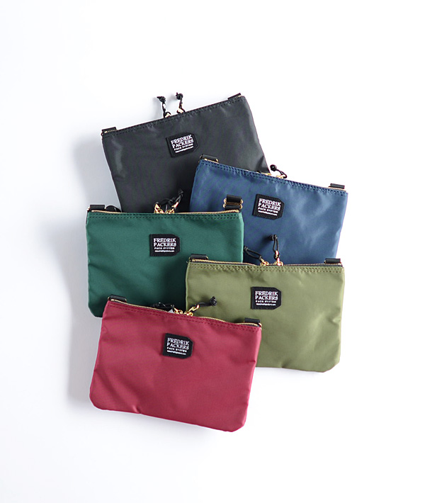 FREDRIK PACKERS (フレドリックパッカーズ) 420D HORIZONTAL SHOULDER M【MENS&WOMENS】