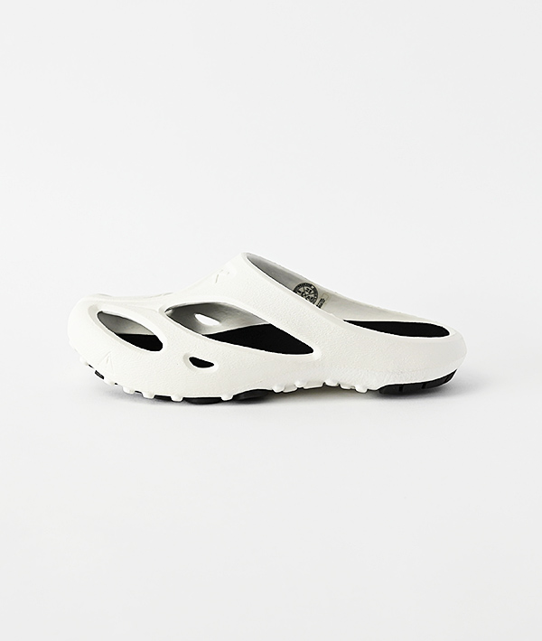 KEEN (キーン) SHANTI シャンティ サンダル WHITE/BLACK【WOMENS】