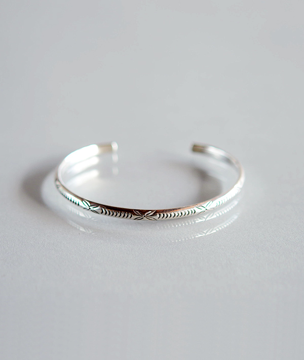 GAIJIN MADE (ガイジンメイド) E061 KAREN SILVER BANGLE【MENS&WOMENS】