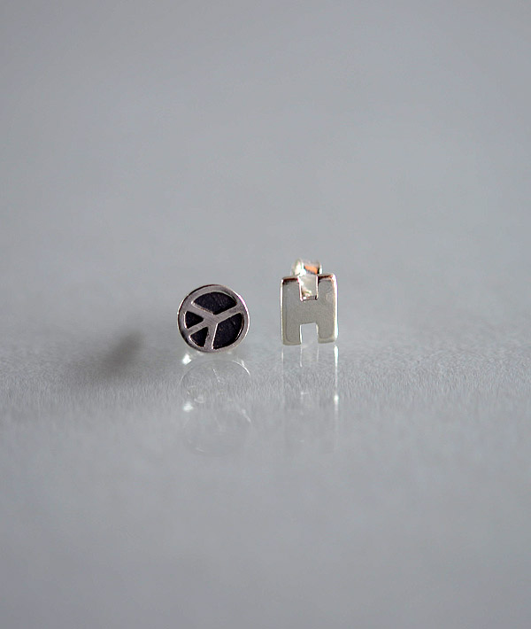 HOLLYWOOD RANCH MARKET(ハリウッドランチマーケット) HRM H PIERCE【MENS&WOMENS】