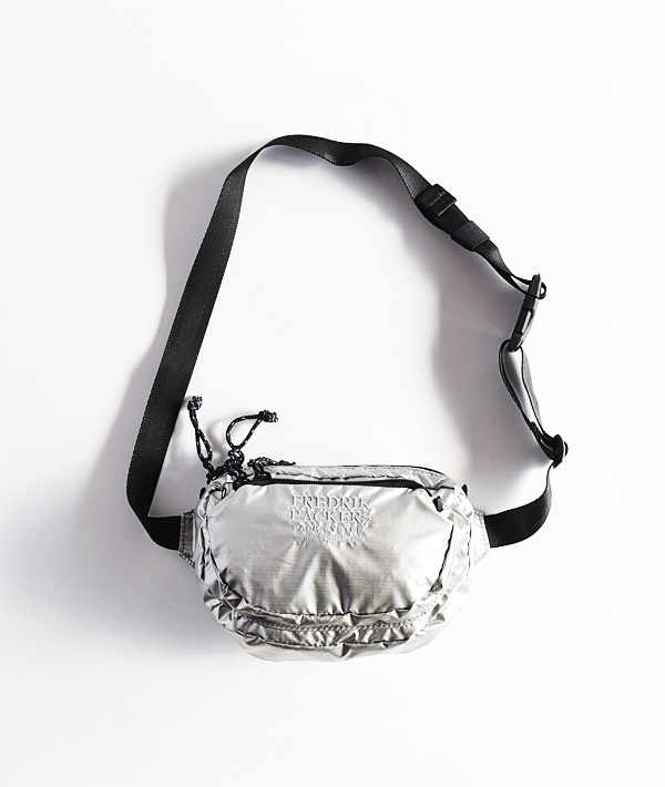 FREDRIK PACKERS (フレドリックパッカーズ) 70D SILVER RIPSTOP ACTIV PACK【MENS&WOMENS】